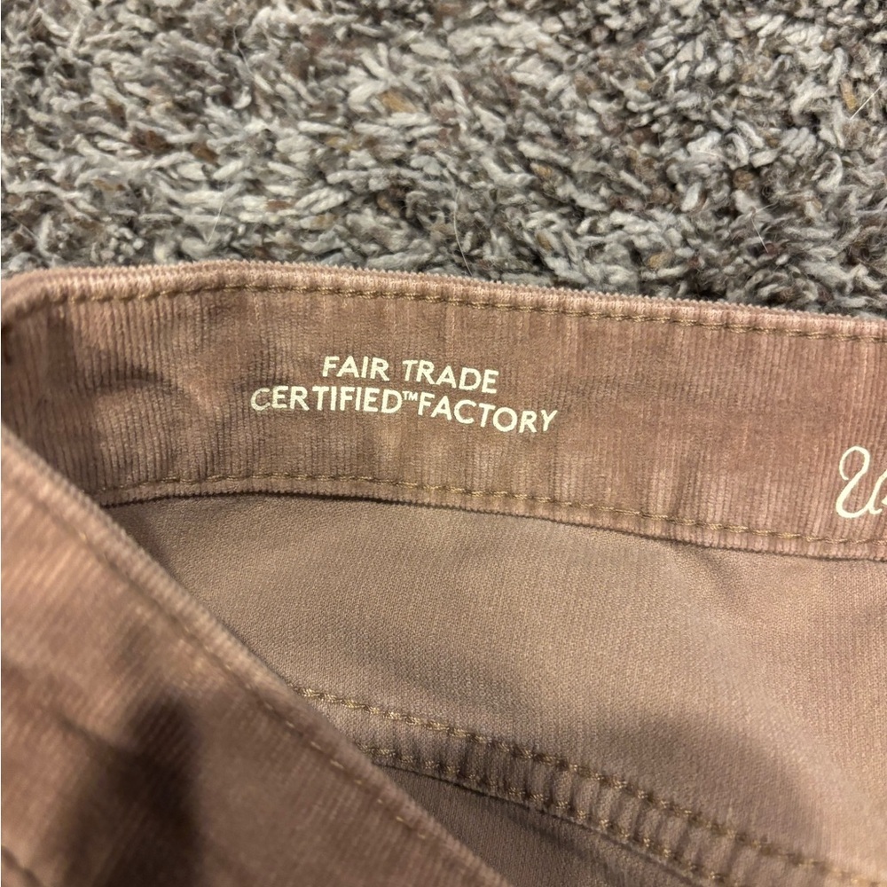 Women’s Universal Thread High Rise Skinny Corduroy Pants - Picture 4 of 6